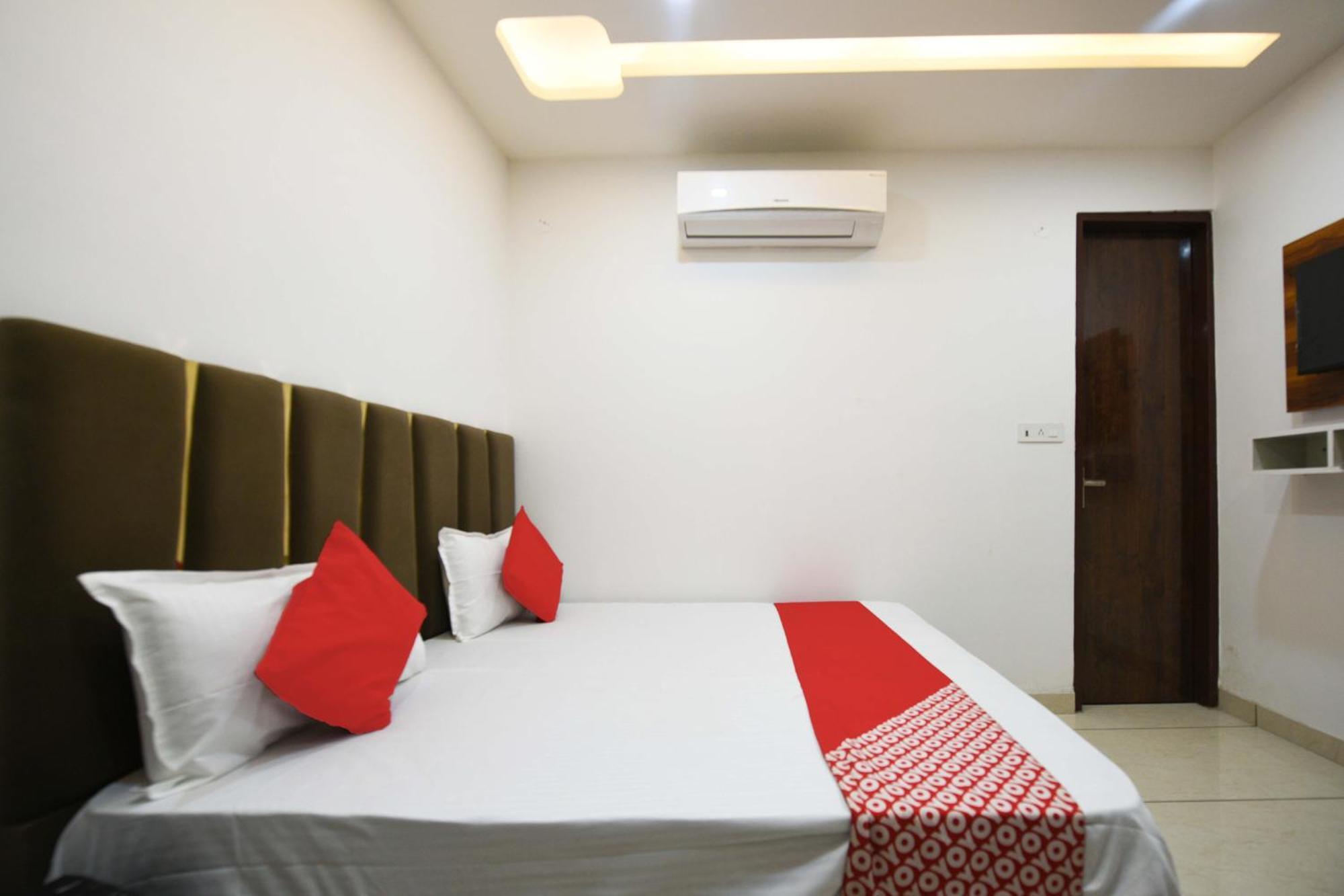 דלהי Hotel O Empire State מראה חיצוני תמונה
